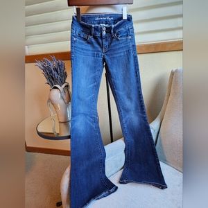 American Eagle Artist  jeans